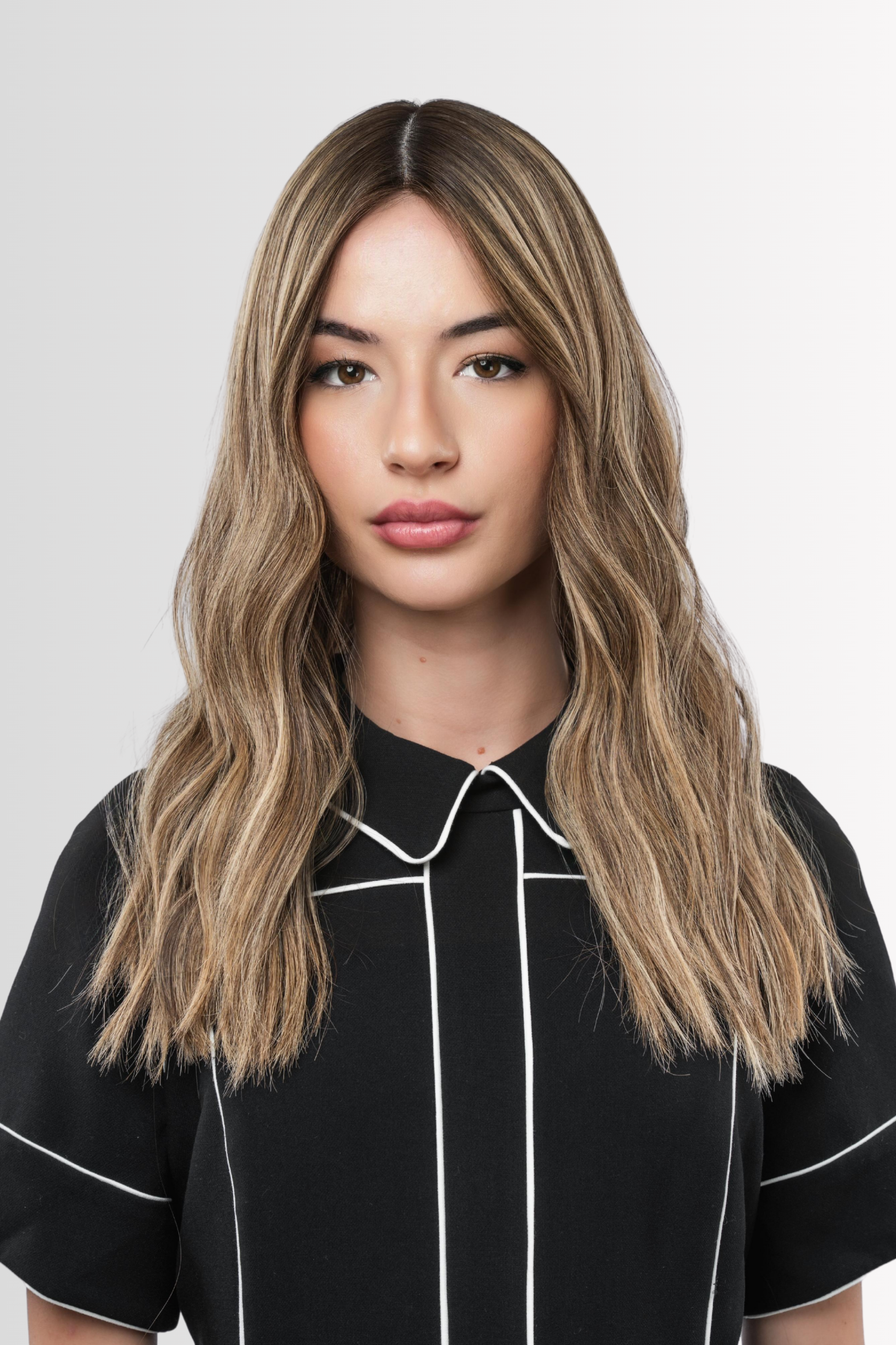 Skintop Wig in Golden Honey